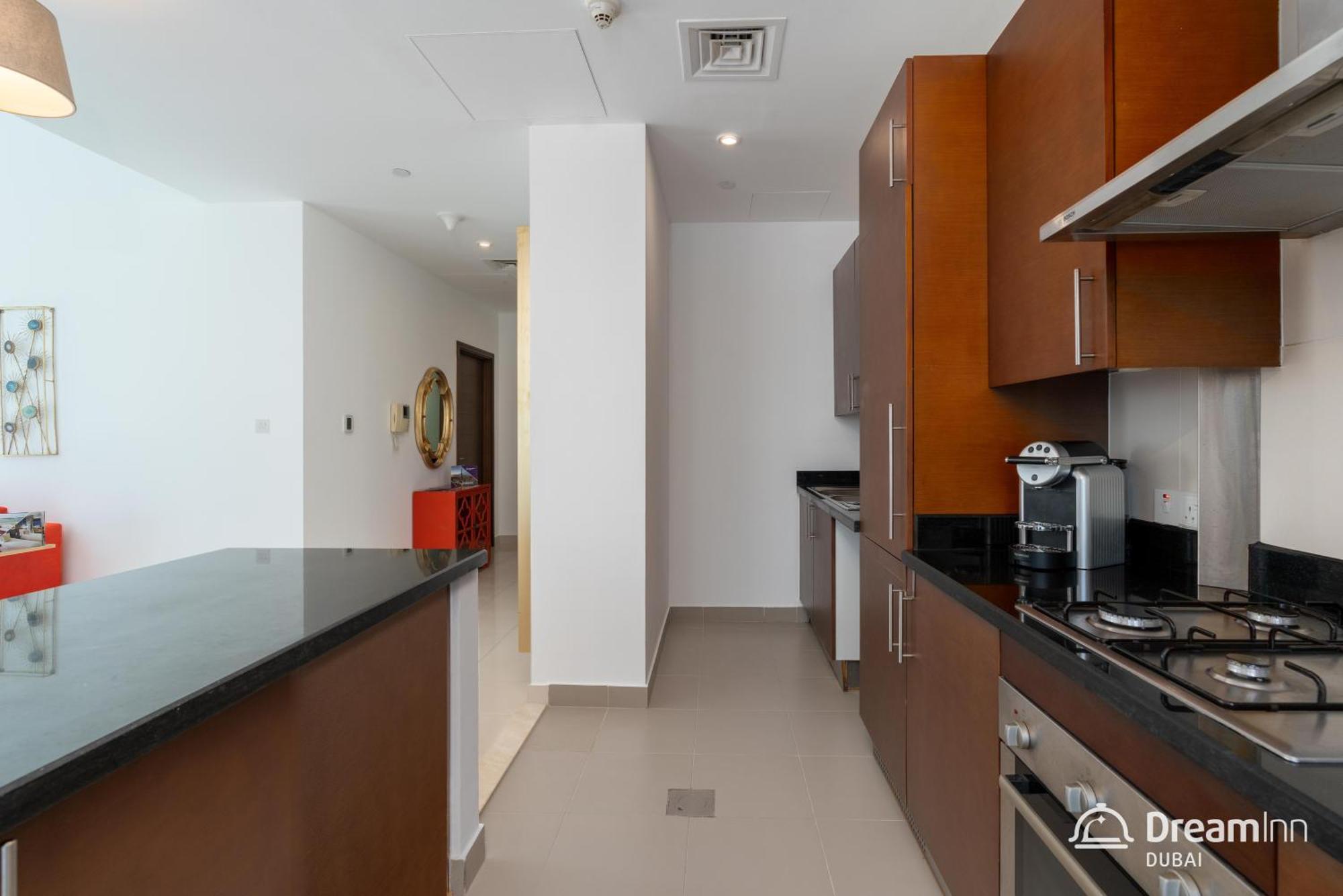 Dream Inn Apartments- West Wharf Tower Canal View Dubai Exterior photo